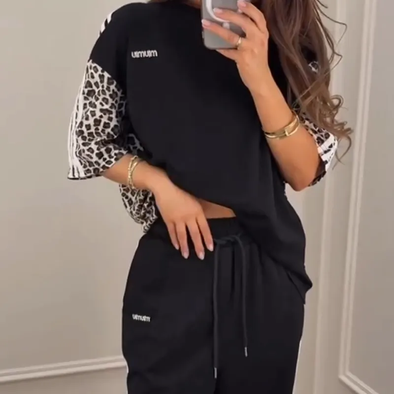 2025 New Arrive - 50% OFFLeopard Print Patchwork Sweatshirt
