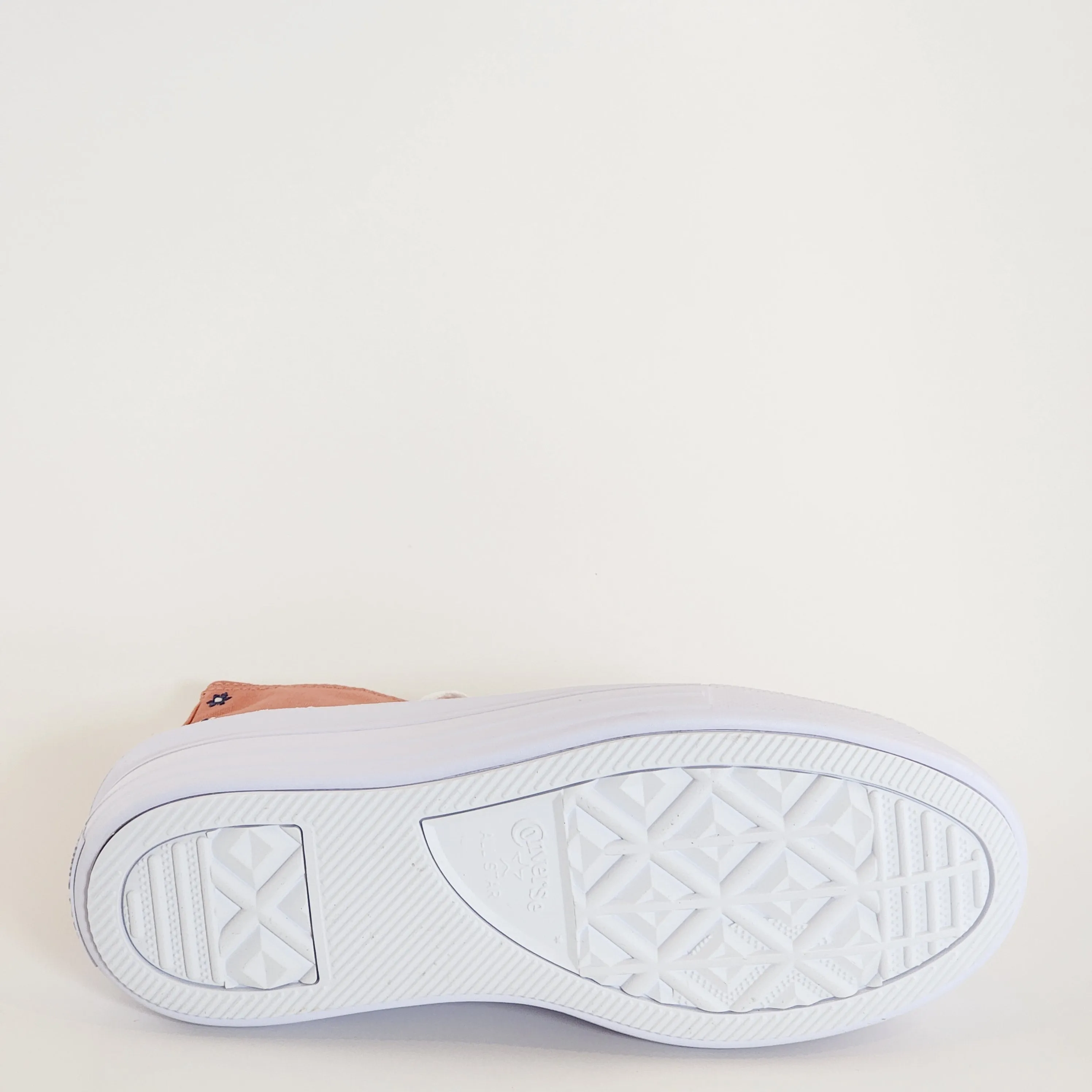 Converse CTAS Move Hi Petite Petals Women's Platform Sneakers A14266C NWT