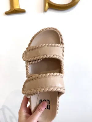 LAMA  Slide Sandals