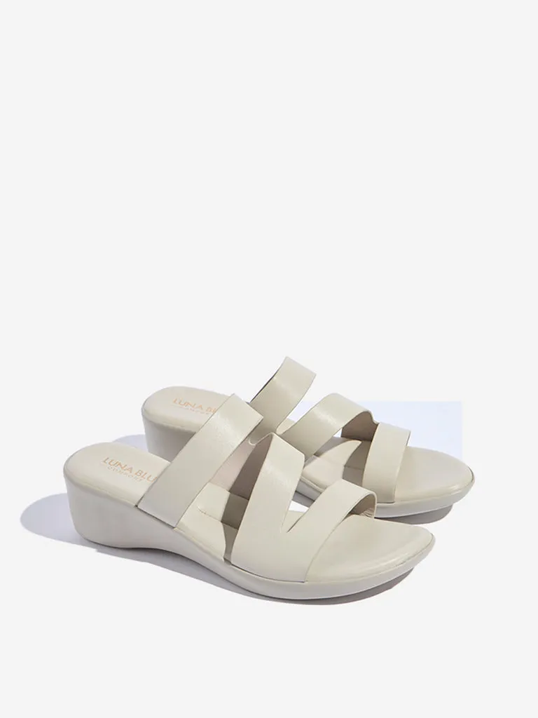 LUNA BLU Ivory Multi-Strap Comfort Sandals