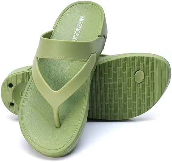 MGGMOKAY Women's Flip Flops Lightweight Thong Sandals Comfortable Casual Slippers