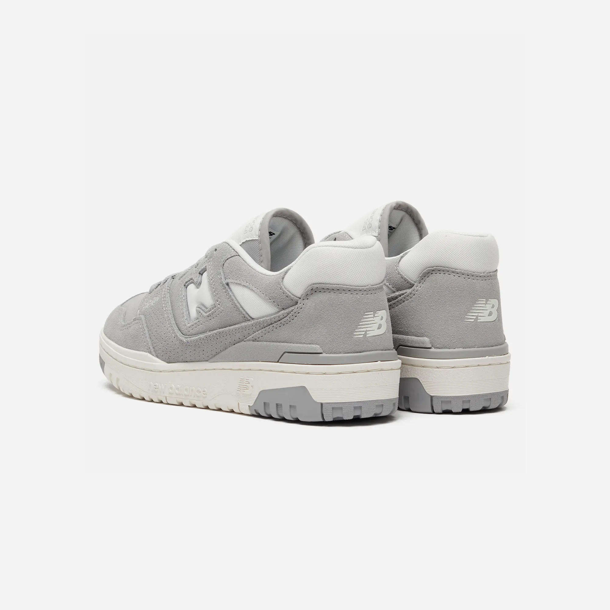 New Balance 550 Suede Concrete