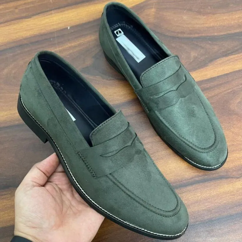 New Tassel Suede Moccasins