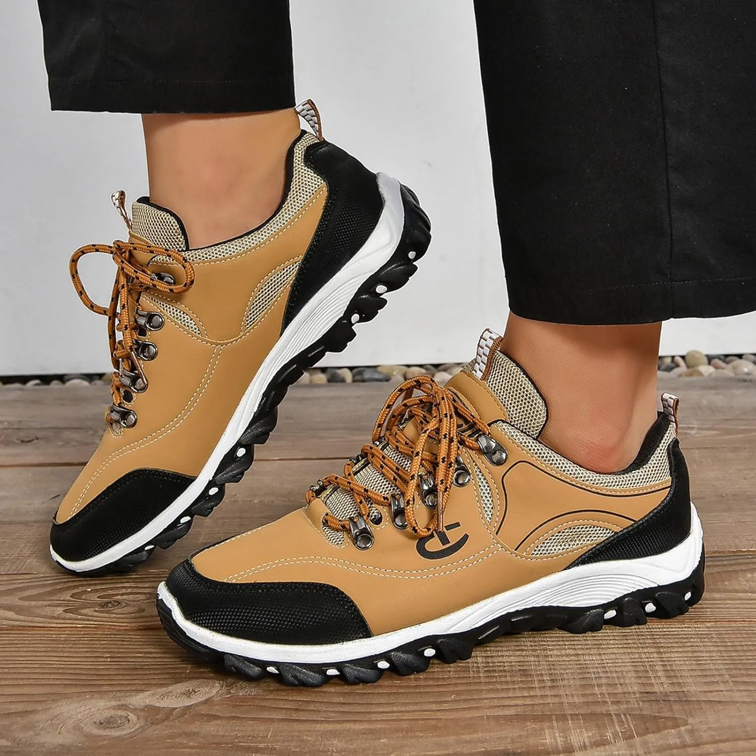 Non Slip Work Shoes for Men Walking Shoes Lightweight Breathable Slip On Running Shoes Workout Tennis Fashion Sneakers