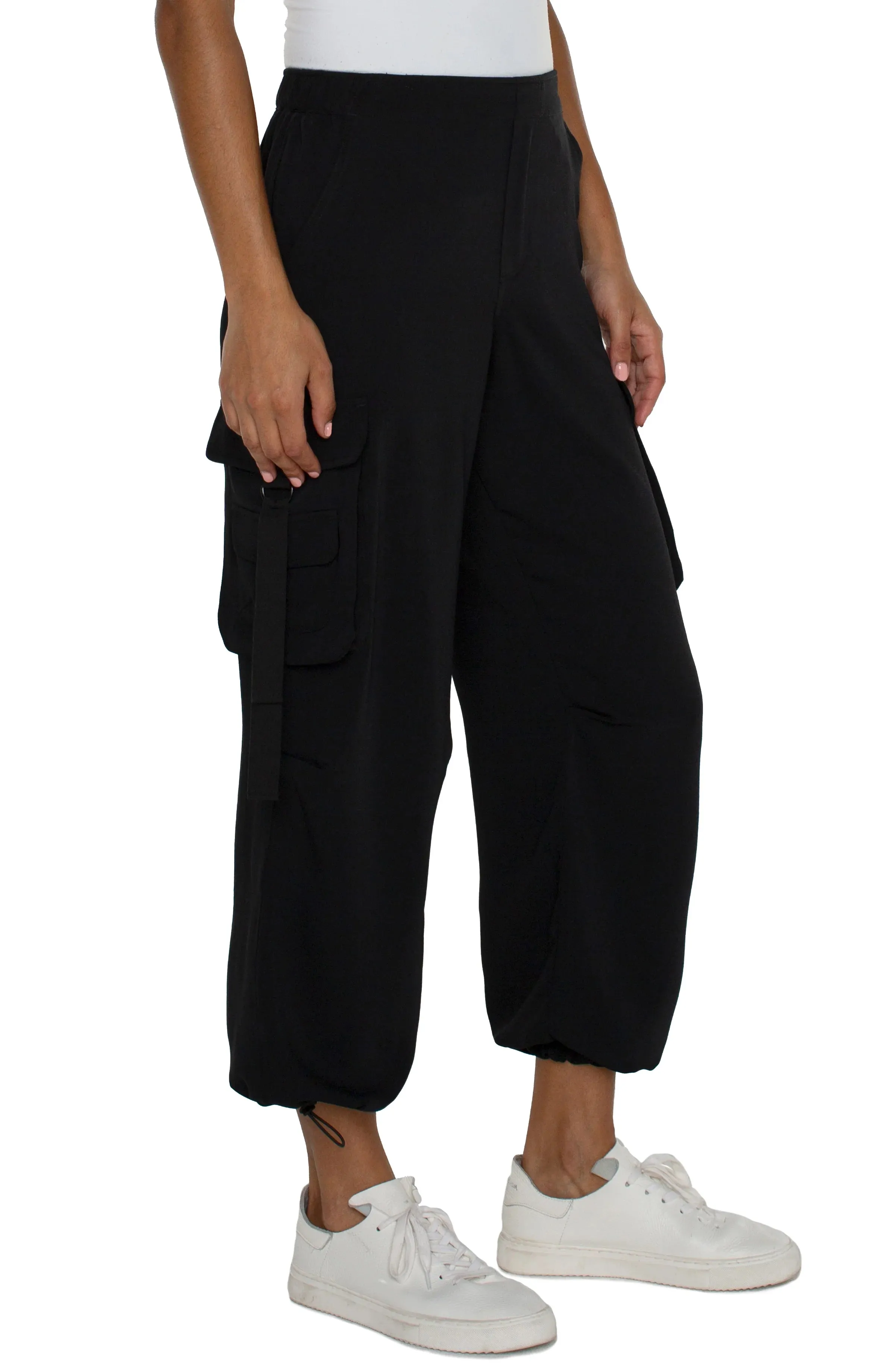 Pull-on Parachute Cargo Pants