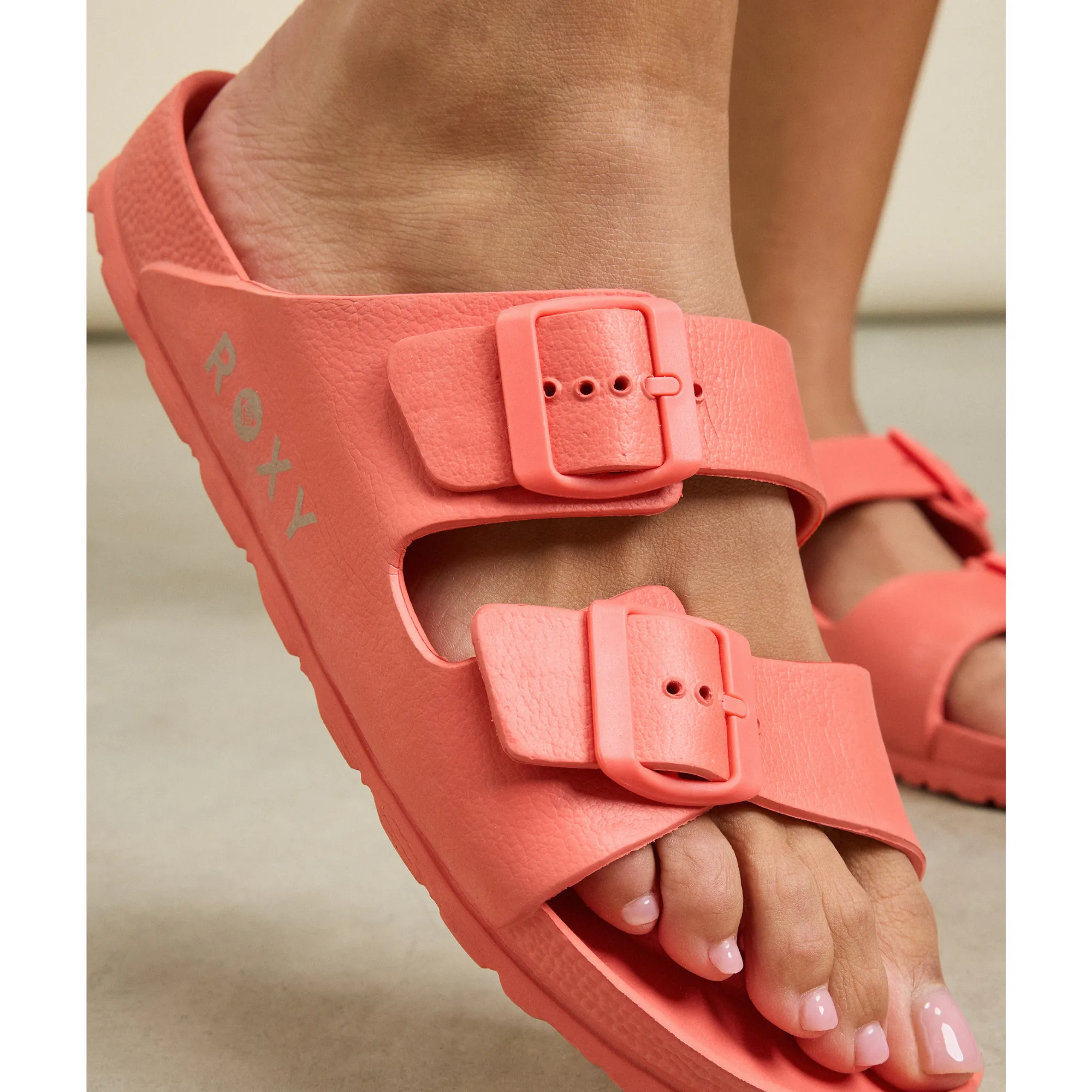 Roxy Women's Kattie Sandals (Poppy)