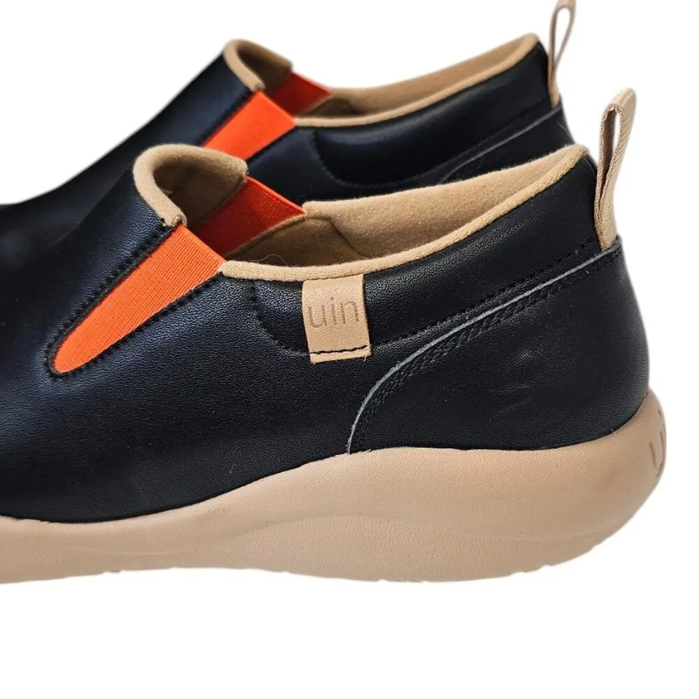 UNI Womens Art Walking Shoes