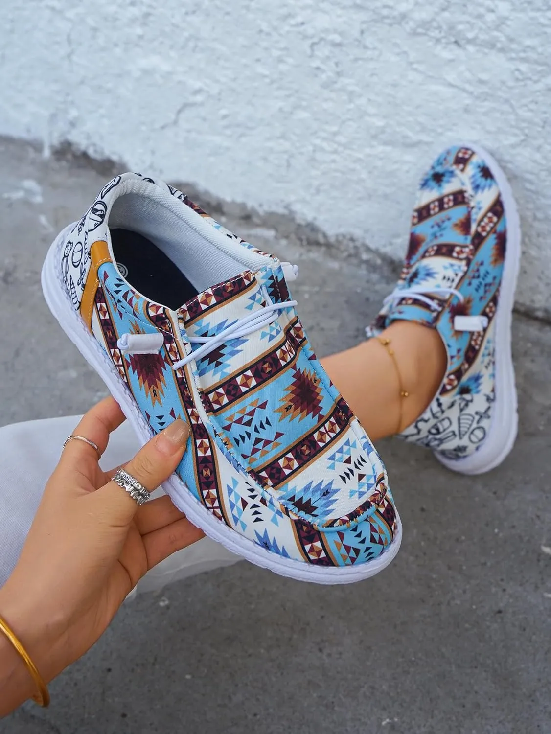 Unisex Aztec Pattern Canvas Loafers Elastic Strips Closure Slip-on Sneakers Comfort Easy-Walking Boat Couple Shoes Ultralight Breathable Sports Shoes for Women/Men Adults/Teenagers, Green/Blue/Yellow