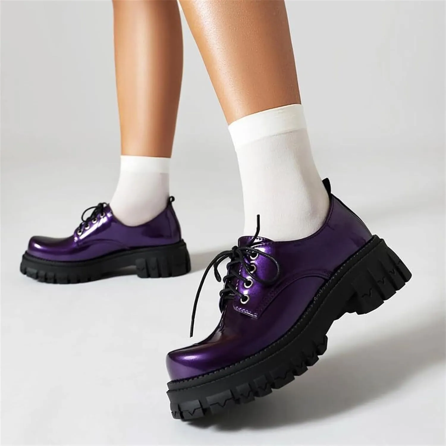 Women's Patent Leather Platform Chunky Lace-up Round Toe Wingtip Oxford Shoes Non-Slip Lug Sole Dress Shoe for Walking Prom Work