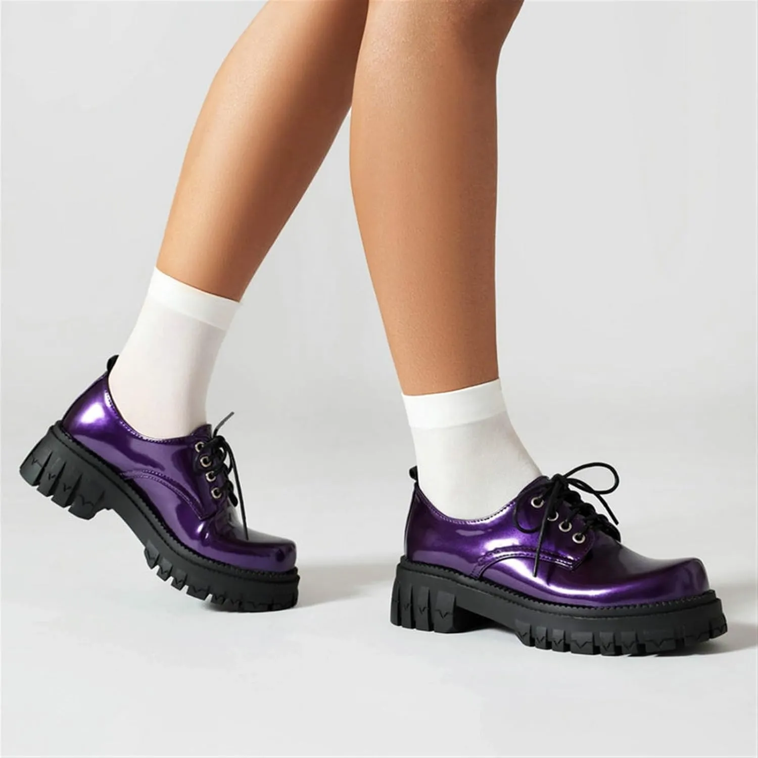 Women's Patent Leather Platform Chunky Lace-up Round Toe Wingtip Oxford Shoes Non-Slip Lug Sole Dress Shoe for Walking Prom Work
