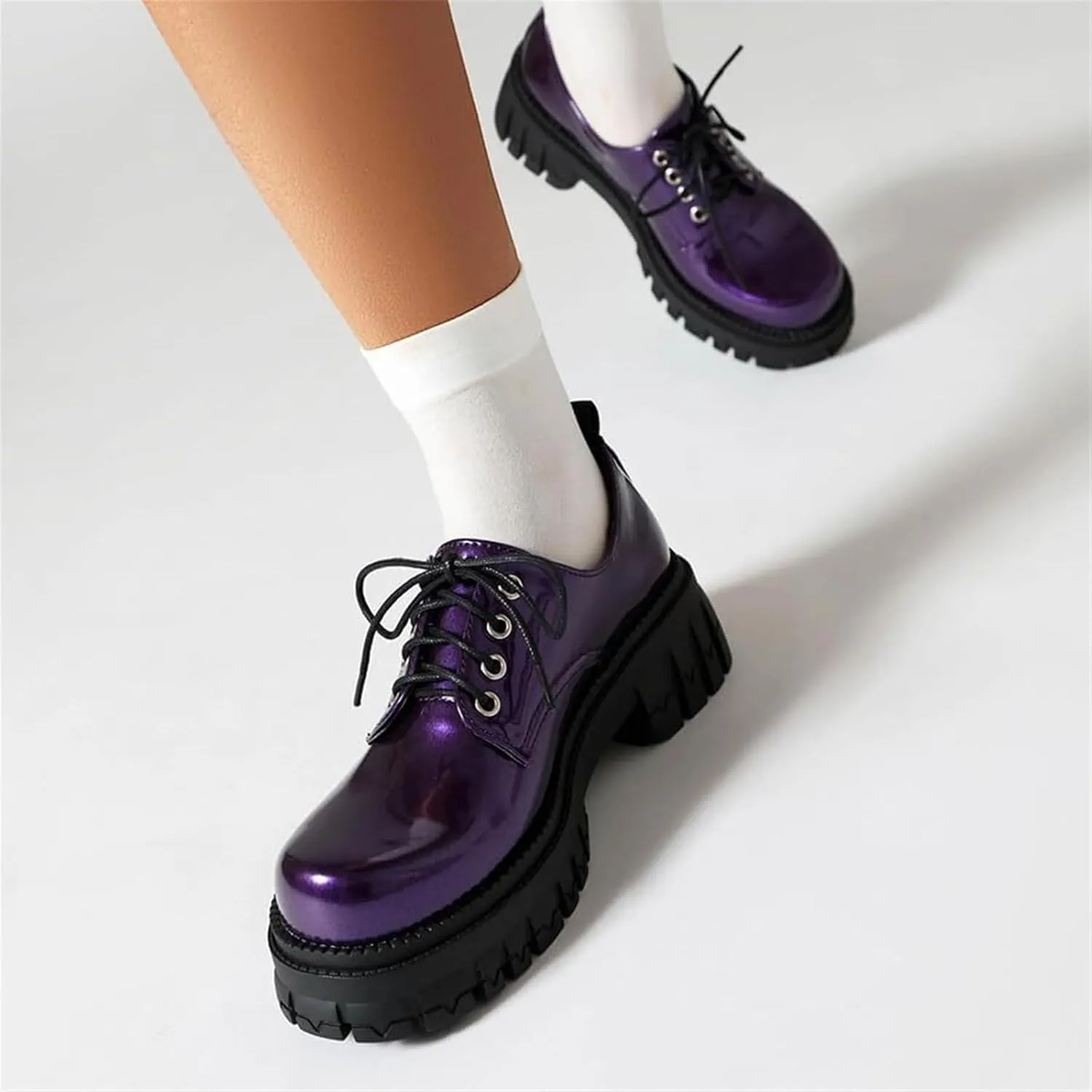 Women's Patent Leather Platform Chunky Lace-up Round Toe Wingtip Oxford Shoes Non-Slip Lug Sole Dress Shoe for Walking Prom Work