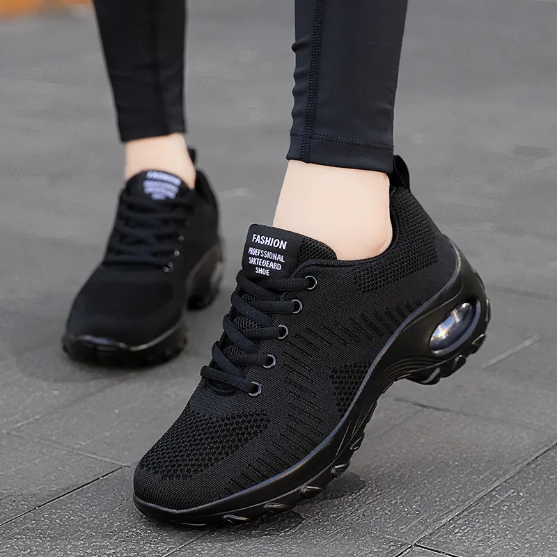 Women's Round Toe Lace-Up Mesh Sneakers – Low Top
